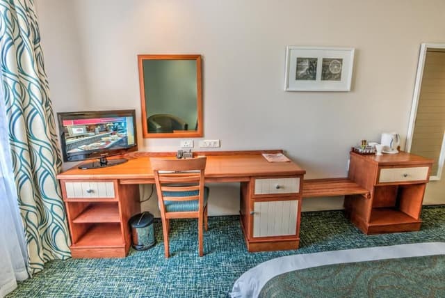 Twin Room - Non-Smoking