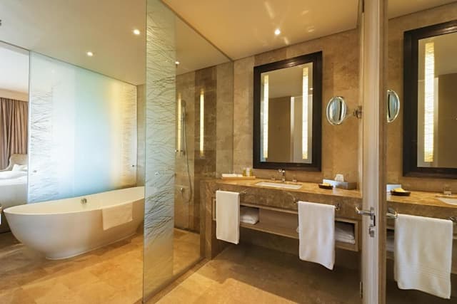 King Suite