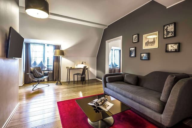 Suite