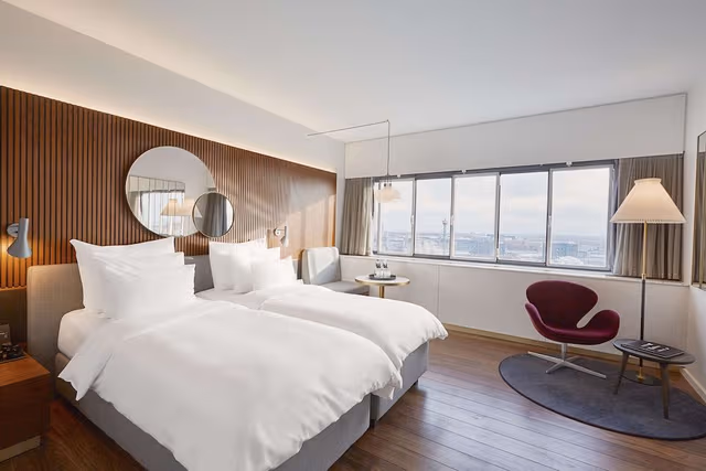 Superior Room (Tivoli View)