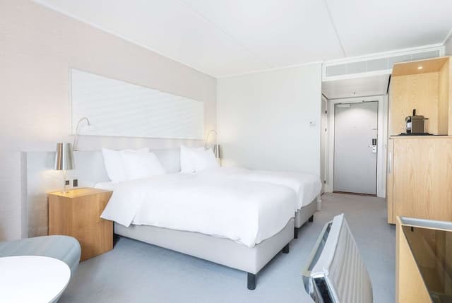 Superior Room, City View (High Floor)