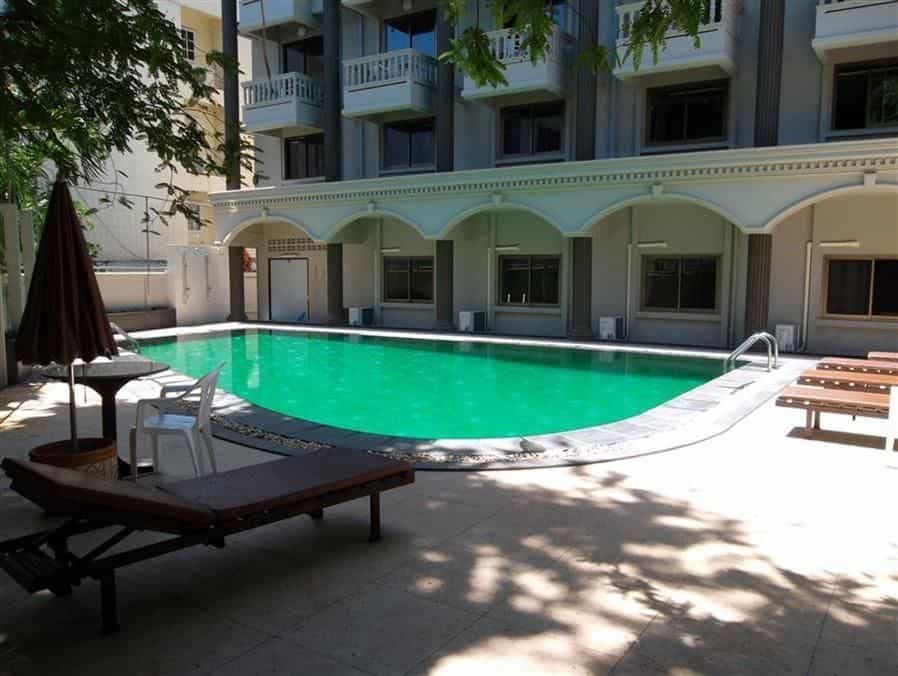 Honey Lodge Honey Lodge