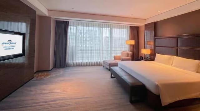 Executive Suite, 1 King Bed