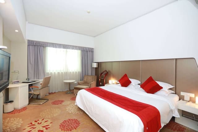 Standard Room, 1 King Bed, Smoking
