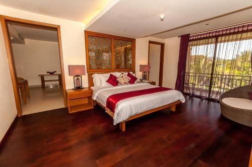 Honeymoon Suite