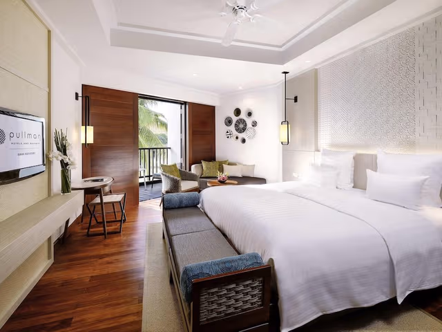 Superior Room, 1 Queen Bed, Balcony