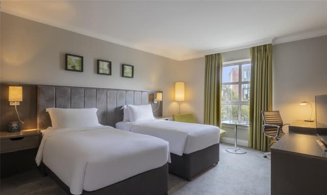 TWIN STANDARD ROOM CANAL VIEW