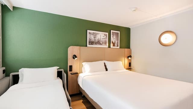 Standard Room, 1 Queen Bed with Sofa bed