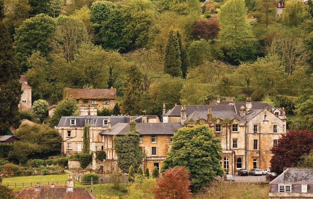 Best Western Limpley Stoke Hotel3