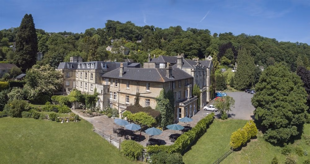 Best Western Limpley Stoke Hotel4