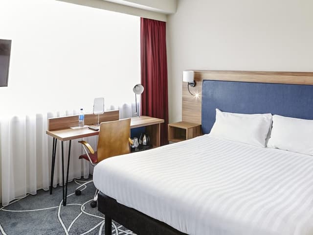 Room, 1 Double Bed (The Queen)