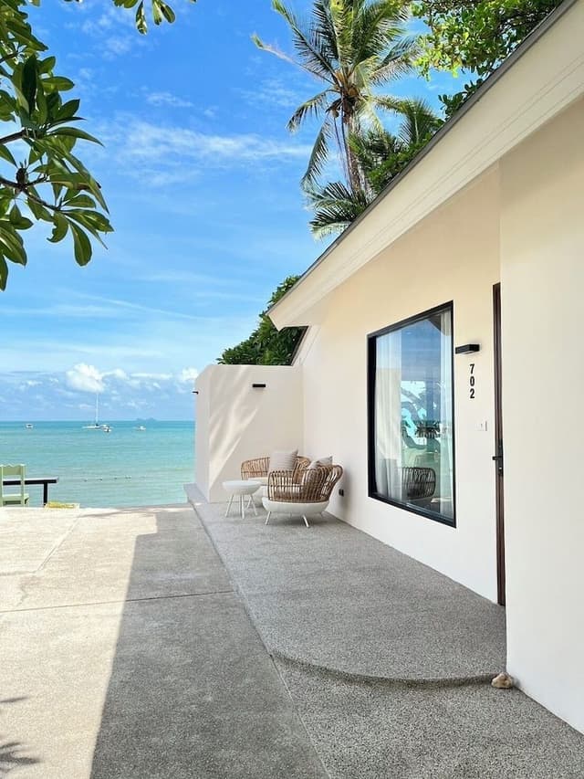 Beach Front Villa with One way Airport Transfer