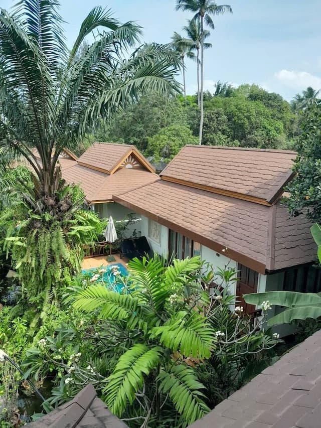Balcony Room