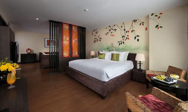 Anise Suite Park View