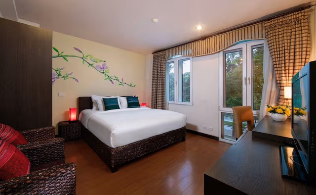 Executive Suite, Park View