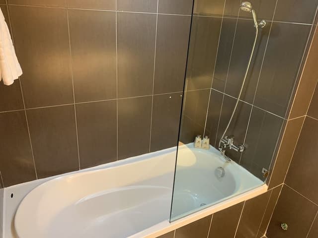 Executive Suite, Park View
