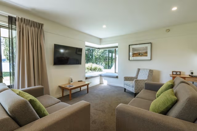Lake View Two-Bedroom Apartment