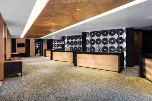 โรงแรมคอร์ทยาร์ด บาย แมริออท เซี่ยงไฮ้ ปูซี (Courtyard by Marriott Shanghai Central)0