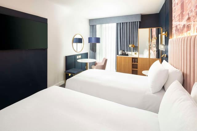 TWIN GUEST ROOM