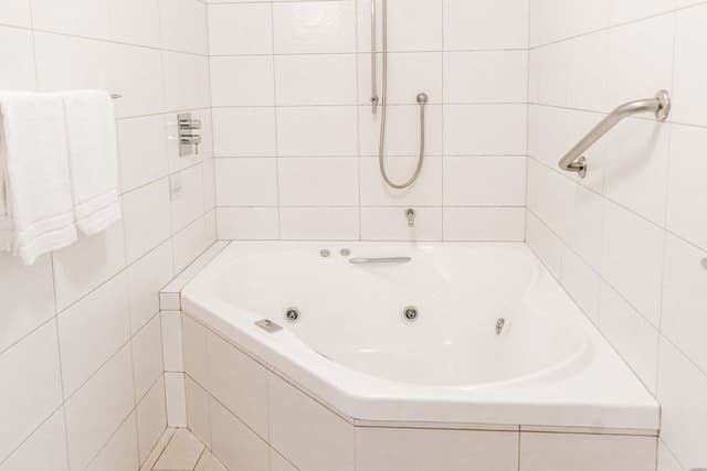 Two Bedroom Urban Apartment (Apt 11)