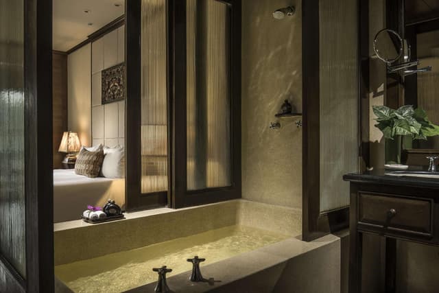 Mekong Explorer Family Suite