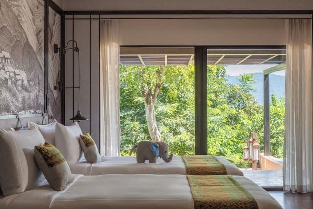 Mekong Explorer Family Pool Suite