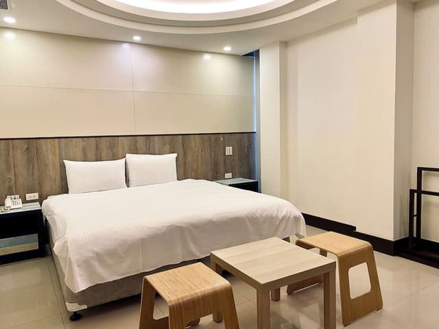 Standard Room, No Windows