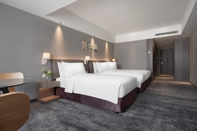 Triple Room
