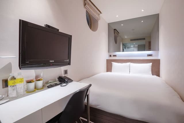 Standard Double Room, No Windows