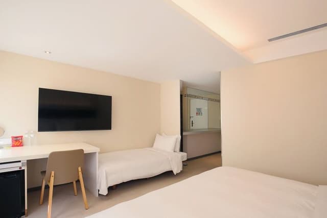 Deluxe Triple Room