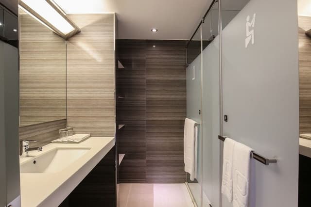 Elite Twin Room
