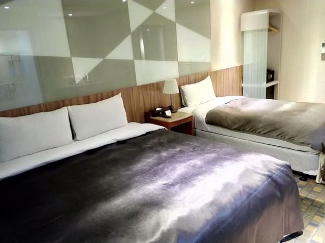 Business Triple Room