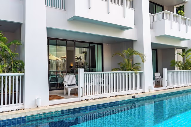 Mini Suite Pool Access Balcony Room (4 Adult)