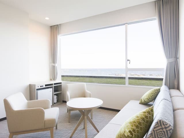 Deluxe Twin Room, Non Smoking (with View Bath)