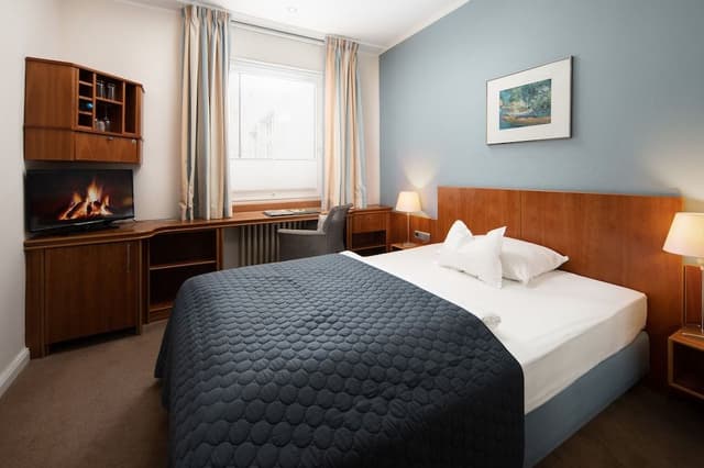 Small Double Room