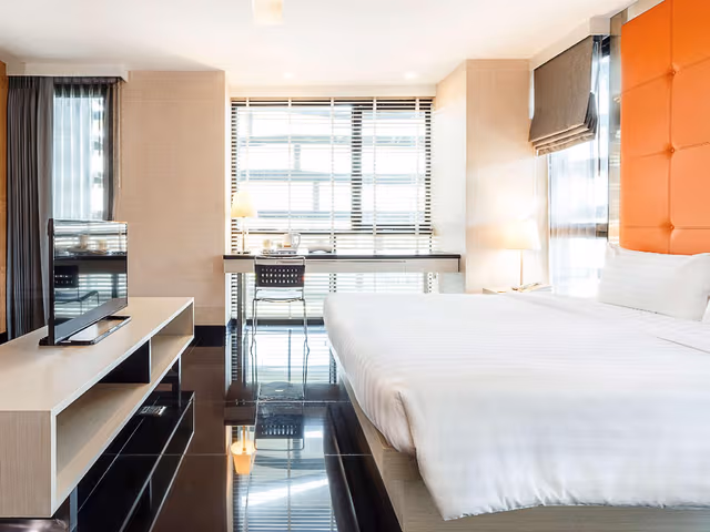 Deluxe King Room
