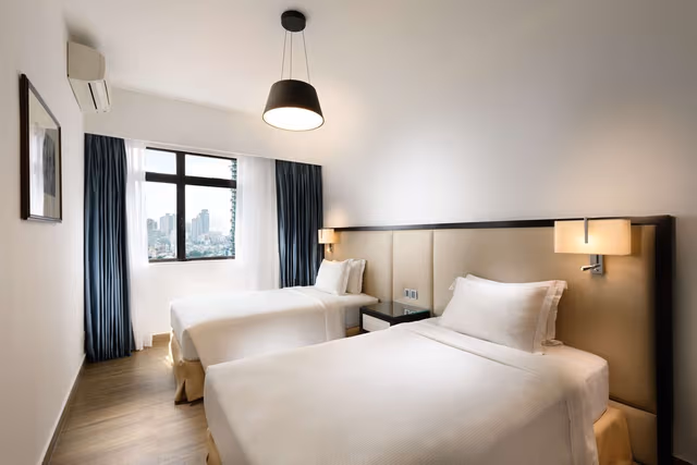 2 BEDROOM SUITE