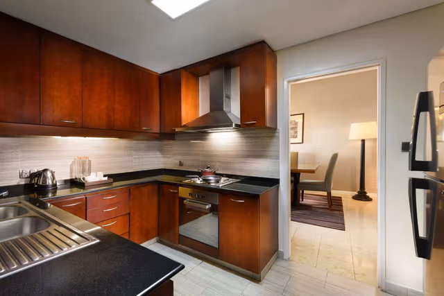 2 BEDROOM SUITE