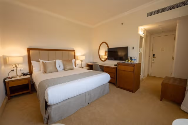 Suite Double with Baron Palace View