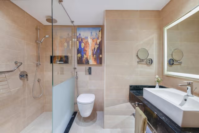 Premium King Room With 24/7 Butler Lounge Access