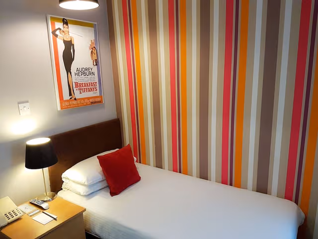 Crash Pad Single Room