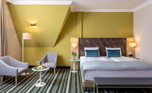 Superior Triple Room
