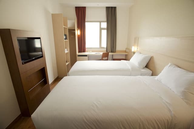 Standard Room, 2 Twin Beds