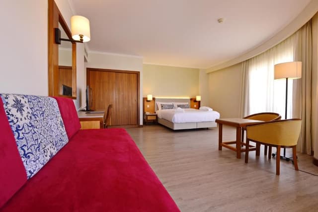 Premium Family Room