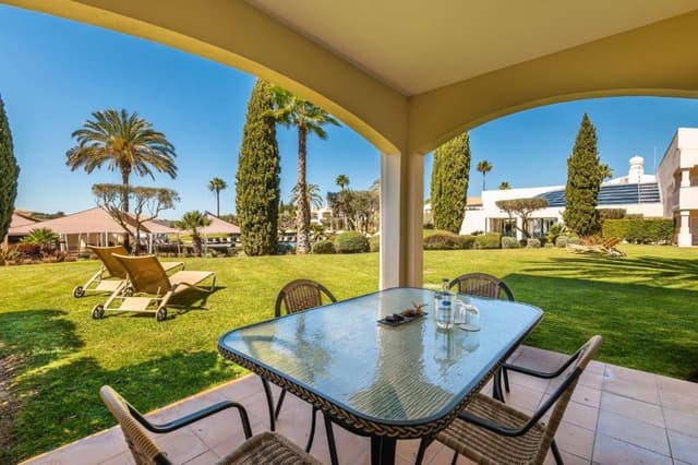 Two-Bedroom Townhouse with Garden View