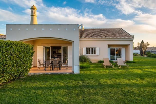 Deluxe Two-Bedroom Townhouse with Garden View