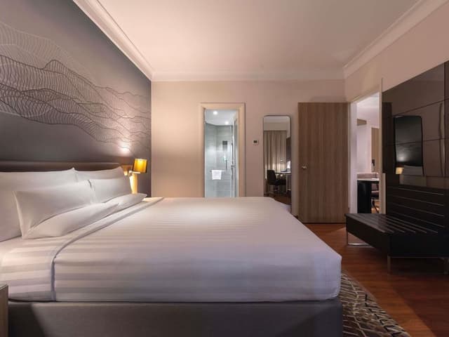Junior Suite, 1 King Bed