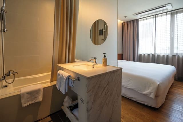 Economy Double Room