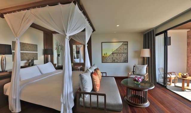 Hillside Ocean View Private Pool Villa 2BR