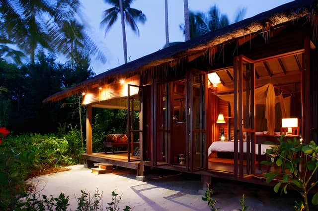Village Suite